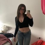 Ella - @ella_crookston - Instagram