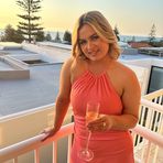 Elly Crowhurst - Facebook