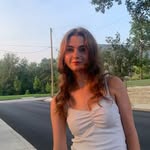 Ella Cummings - @ellacummings32 - Instagram