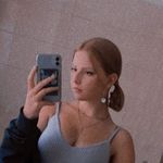 Ella Curry - @ellacurrymusic - Instagram