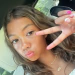 Ella Curry - @_ella_vibes_ - Instagram