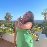 Ella Davies - @ella.daviess - Instagram