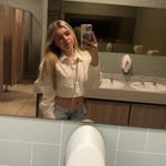Ella 🤍 - @elladelaneyx_ - Instagram