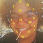 Ella Delpeche - @elladelpeche - Instagram