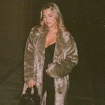 Ella - @elladevlin - Instagram