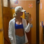 ella ♡︎ - @ella.dickinson4 - Instagram