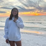 Ella - @elladick132 - Instagram