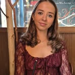 Ella Doe - Facebook