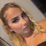 Ella Doe - Facebook