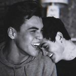 Ella; Dolan Twins💜 Fb? - @upbeat.dolans - Instagram