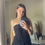 Ella - @_elladowns - Instagram