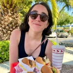 𝐄𝐥𝐥𝐚 - @dupuisella7 - Instagram