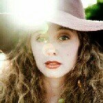 Ella Dutton Campbell - @elladsoup - Instagram