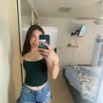 Ella Earl - @ellaaearl - Instagram