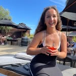 Ella Earley - @ellasnotearley - Instagram