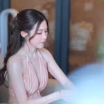 Raynukha Issarane - @ellaearl - Instagram