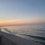 Ella Gillis - @sunrise.bracelets.co - Instagram