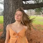 ella gray - @ellalawrrence - Instagram