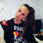 Ella Harvey - @ella_harvey_10 - Instagram