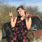 Ella Hoover - @ella_hoover_22 - Instagram