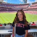 Ella Kays - Facebook