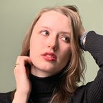 Ella Keyes - @ella.keyes.writer - Instagram