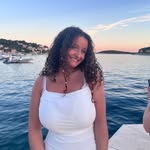 ella lacey <33 - @ella.laceyyy - Instagram