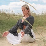 Ella Lane - @ellalane_yoga - Instagram