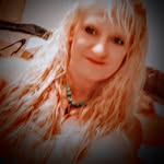 Ella Lane - @shinedowngal5 - Instagram