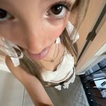 Ella✟🐛 - @ella_leone30.2 - Instagram