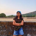 Ella Leong Sediarin - @elloooves - Instagram