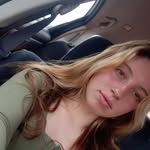 Ella Maxwell - @elrosey22 - Instagram
