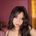 Ella Moon - Facebook