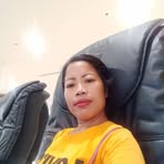 Ella Mora - Facebook