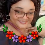 Ella Mora - Facebook