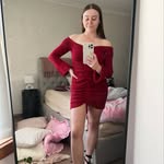 Ella Mott - @ellamott17 - Instagram