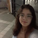 ella navarro - @ella.nvrr - Instagram