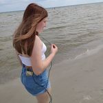 Ella - @ellaneumann07 - Instagram