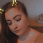 Elle Newcomb - @elle_newcomb - Instagram