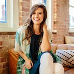 Ella Noble - @coachellanoble - Instagram