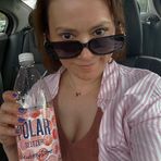 Ella Oaks - Facebook