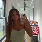 Bella Osorio - @bella.osorio27 - Instagram