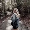 e - @ellamotis - TikTok