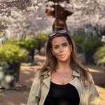 Ella Peachez - @ellapeachez - Instagram