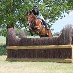 Ella Munro Peebles  •  🇬🇧 - @ellamunro.eventing - Instagram