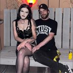 Ella Perry - Facebook