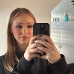 Ella Peterson - @e_pete5 - Instagram