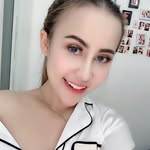 Ella Phạm - @ellapham42 - Instagram