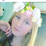 Ella Powell - @ella___powell - Instagram