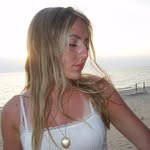 Ella - @ellarabe_ - Instagram
